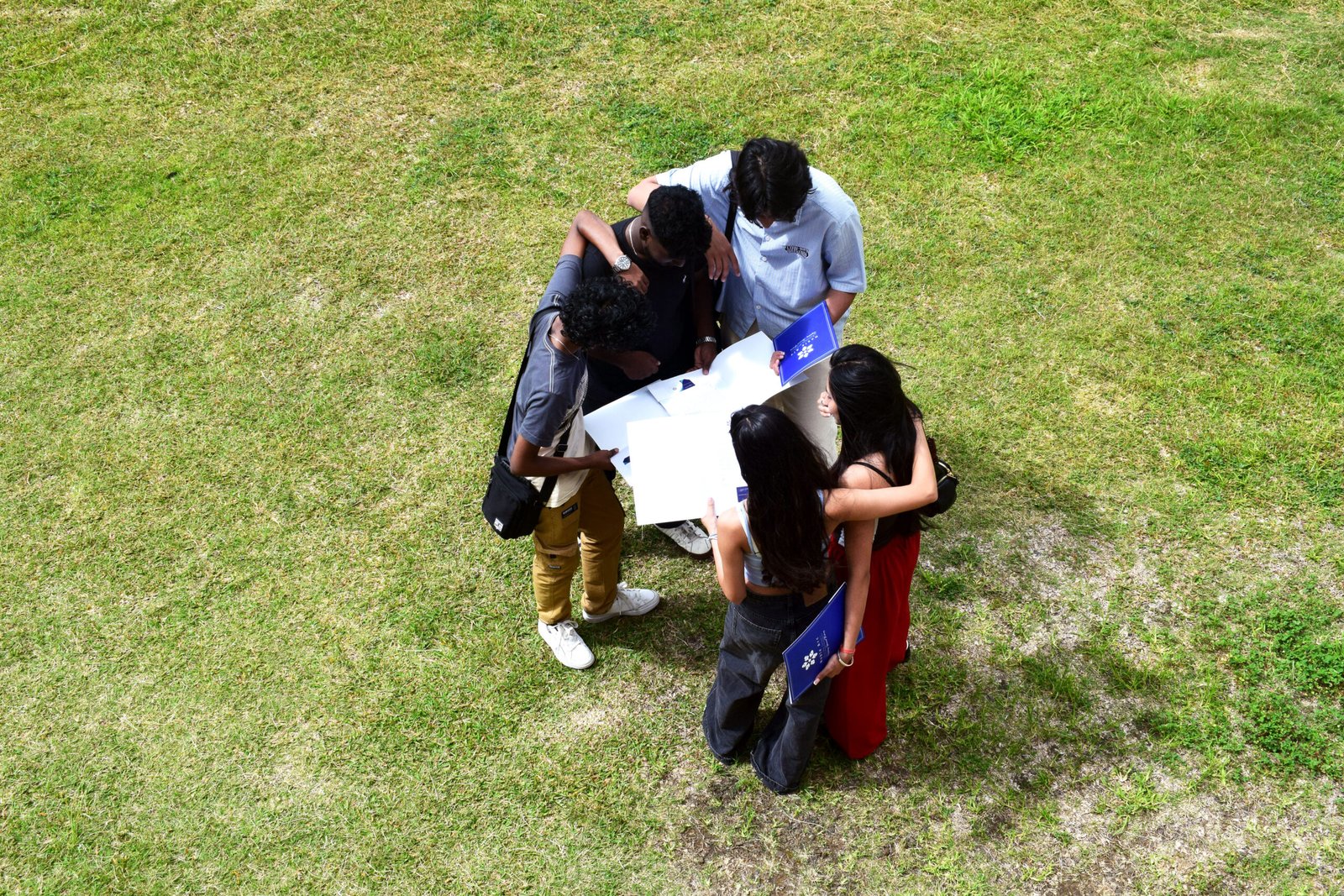 students-outdoor-2